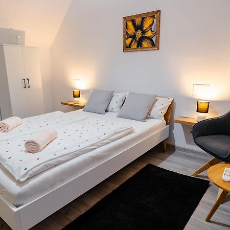 Christian Haus Sibiu Hotel Bagian luar foto