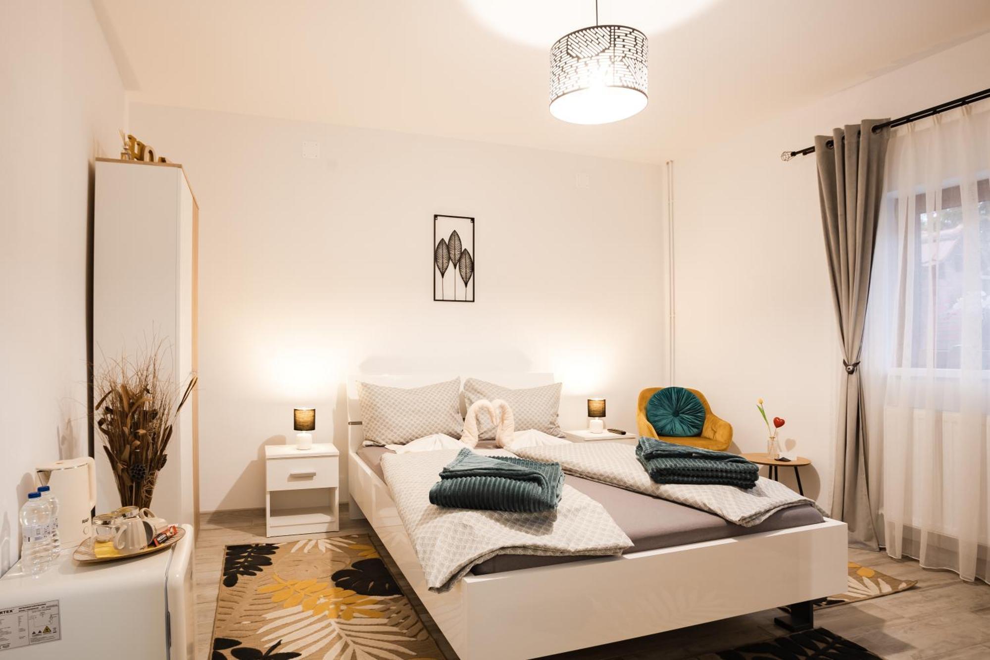 Christian Haus Sibiu Hotel Bagian luar foto